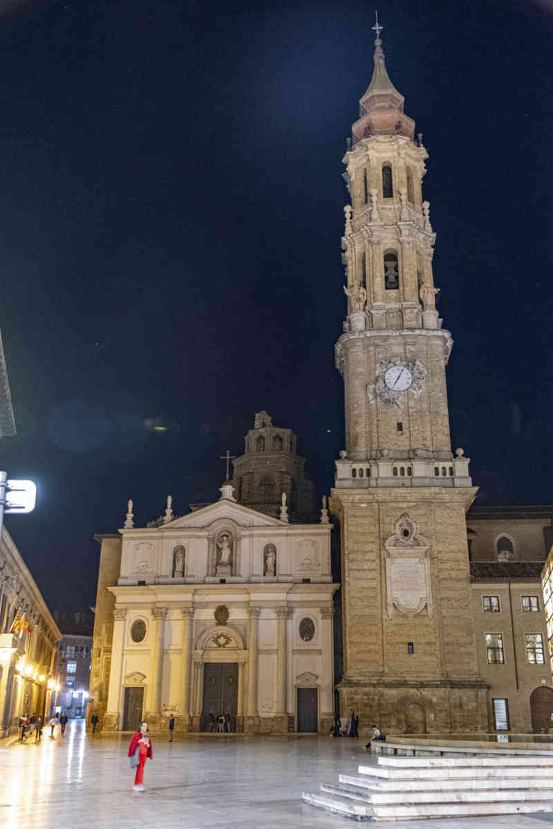 Zaragoza 032 - catedral del Salvador (la Seo).jpg